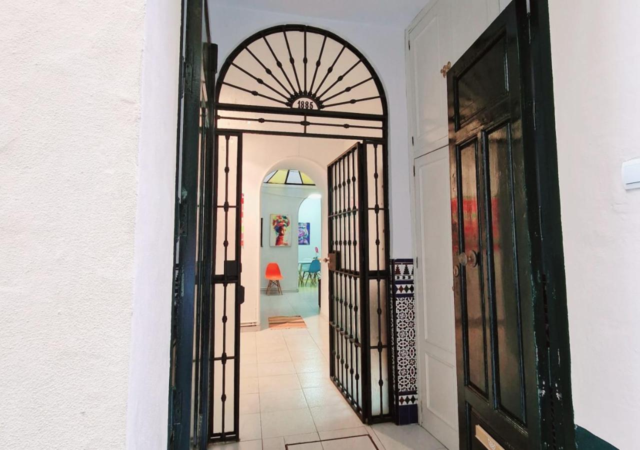 Precioso Piso En Sevilla Luaran gambar